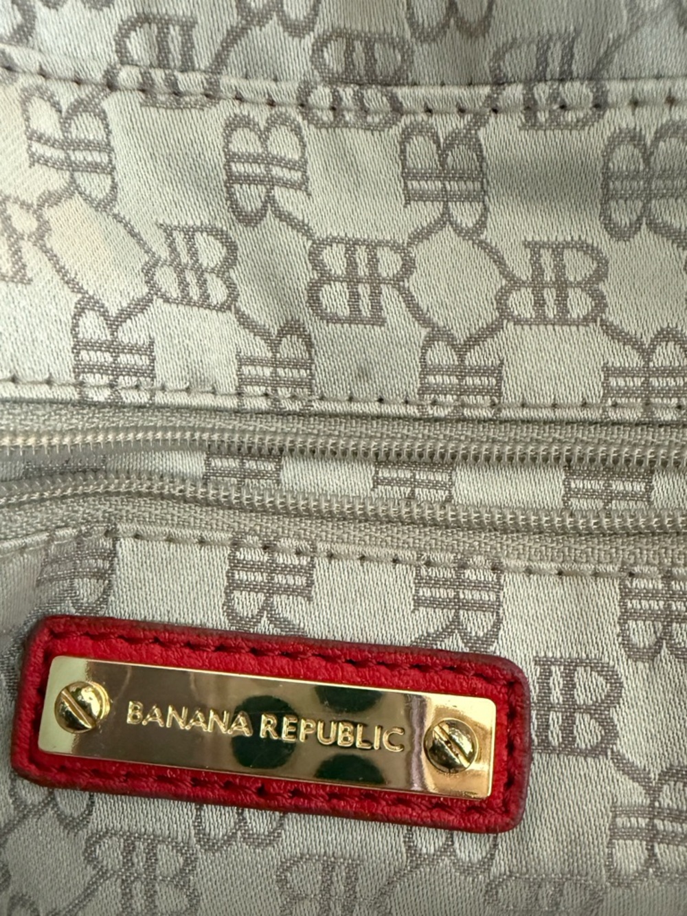 Banana Republic Red lined Leather Tote Handbag with Gold Hardware - Picture 14 of 16